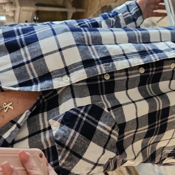 Old Navy - Picture 2 of 6